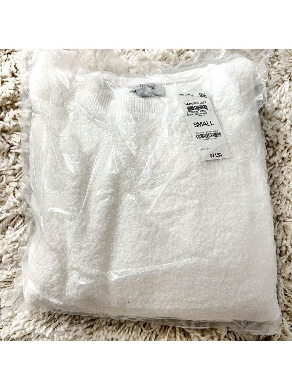 NEW-Jenni 2Pc Solid White Cozy, SuperSoft, Sherpa Pajama Set With Pockets Small - Picture 4 of 5